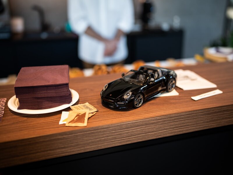 Cars & Coffee | Centro Porsche Roma Nord