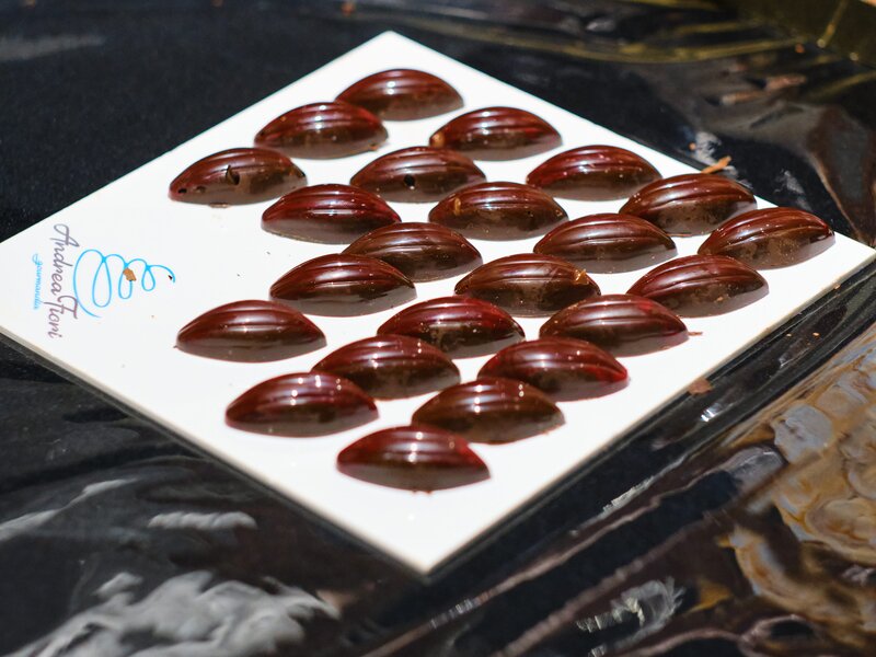 Chocolate Lab with Pastrychef - Valentine's Day