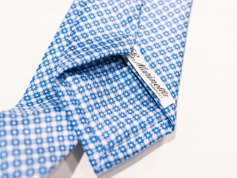 E. Marinella: la seta prende forma.