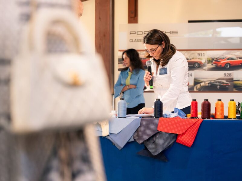 E. Marinella: la seta prende forma.