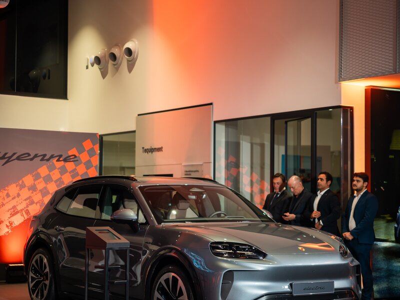 Exclusive Preview Cayenne Electric | Centro Porsche Roma Nord