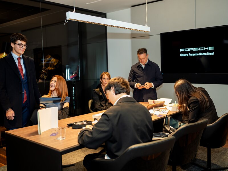 Grand Opening Destination Porsche | Roma Nord