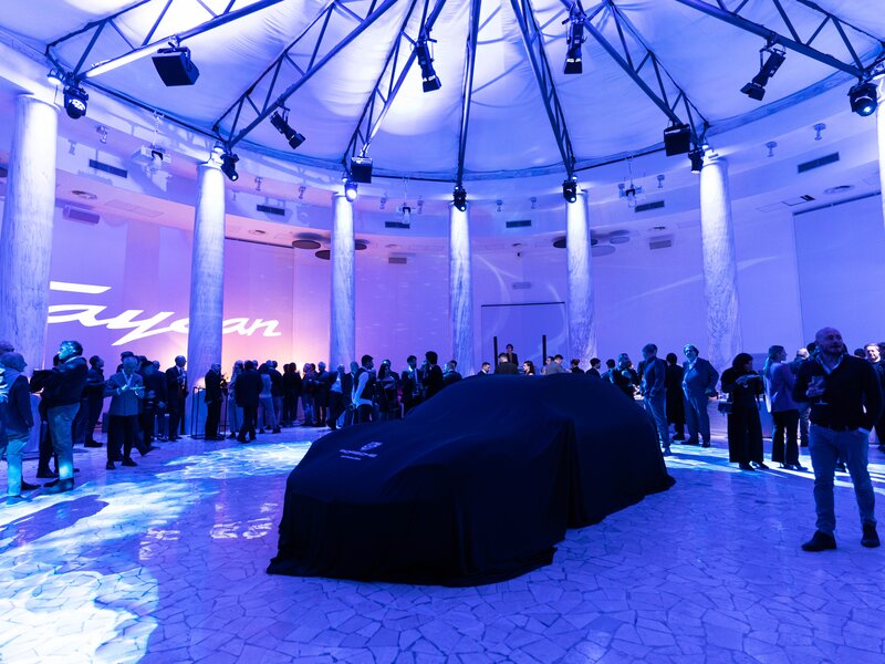 The New Taycan @Salone delle colonne