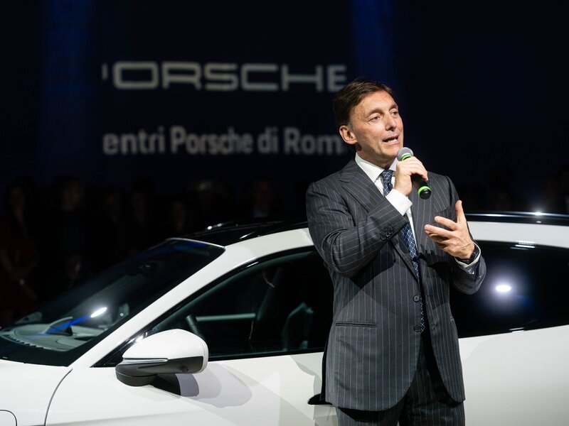 The New Taycan @Salone delle colonne