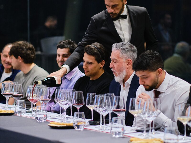 Tour de France: Wine Tasting Experience