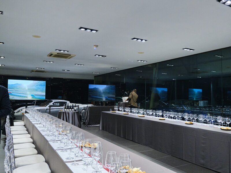 Tour de France: Wine Tasting Experience